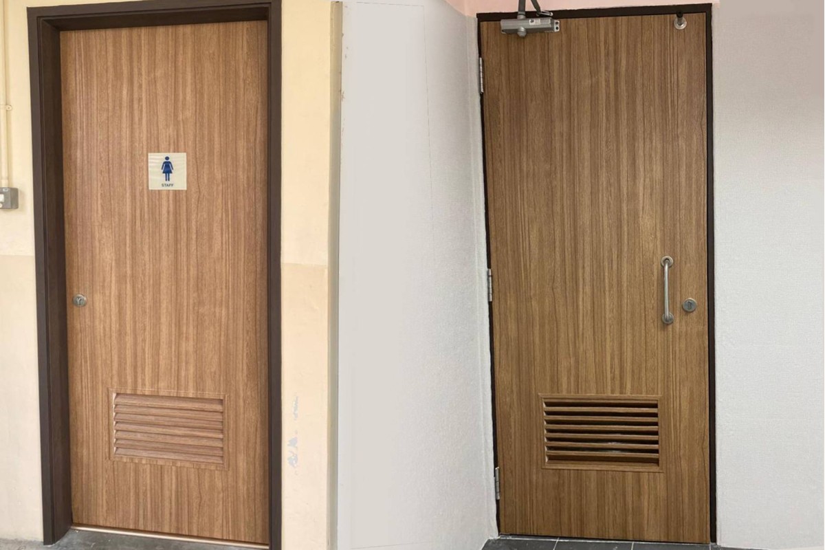 [Project] Toilet Door Laminate with Infeel Laminate Sticker